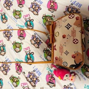 Rare hello kitty Beige Bow Crossbody Bag